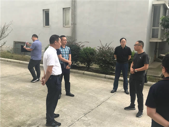 绵阳市人大常委会副主任董晓彬莅临公司调研工作2